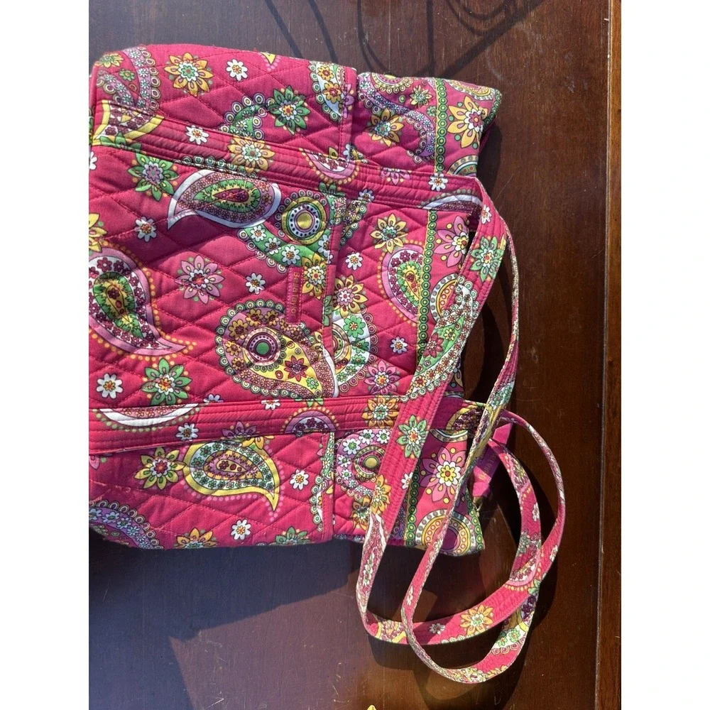 Bella Taylor Quilted Shoulder Tote